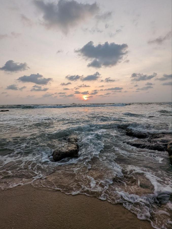 Sunset Cabana Galle Exterior photo